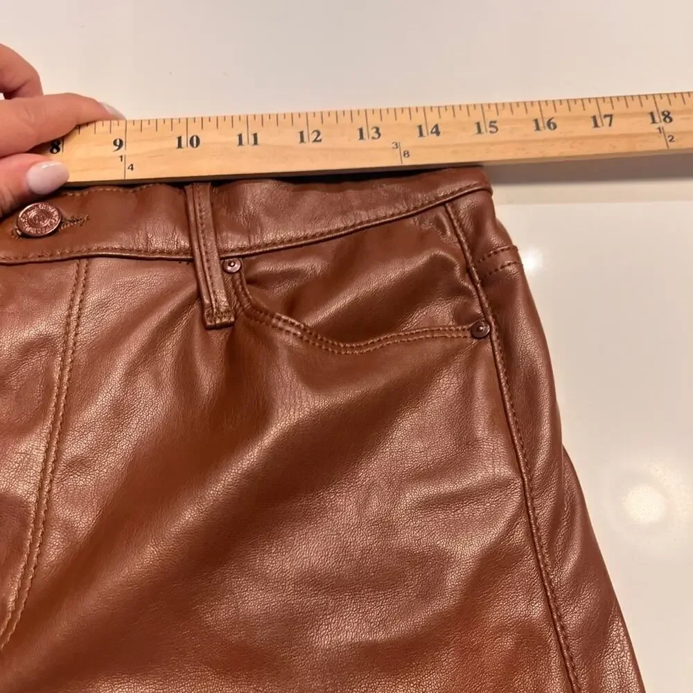 Mother Mid Rise Dazzler Jeans Faux Leather in Friar Brown size 29